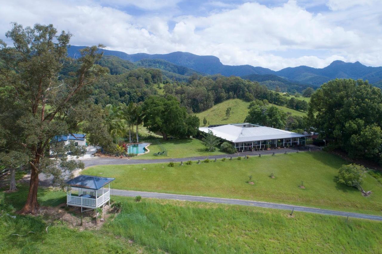 Hillcrest Mountain View Retreat Bed & Breakfast Crystal Creek Exterior photo